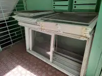 Продам оконные рамы бу