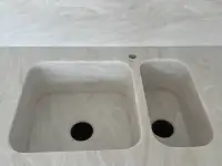 Столешницы, подоконники, раковины из камня акрил, кварц, фотография 6