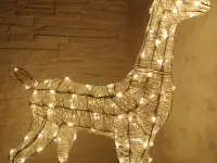 Предлагаем Вашему вниманию новогоднее световое оформление фасада зданий! И снежинки, и сосульки, и яркий дождик и большо, фотография 3