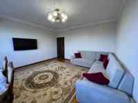 Продаю 4 комнатную квартиру на Дружбе Народов, напротив Олий Мажлиса