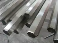 Алюминиевый шестигранник, Марка: Д16Т; АМг6; Д16..., Размер: 7-90 мм, Способ произ-ва: прессованный