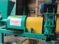 Маслопресс для отжима масла холодным способом, фотография 3