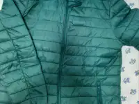 куртка женская в изумрудном цвете, фотография 2