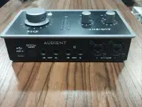 Audient ID14 Звуковая карта, фотография 3