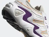 Новые привозные кроссовки Adidas оригинальные мужские FYW S-97, фотография 3