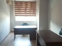 Cдается офис 18 квадратов Бизнес центре, Яшнабадский район, Риези м-в