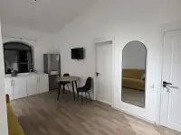 Сдаю квартиру по суточно, Миробадский район, фотография 4