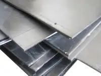 Свинцовый лист для рентгенкабинетов, s 0,3-20 мм, Раскрой: 0.5х1; 0.515х0.815... мм, Марка: С1; С2; С0...