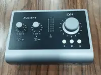 Audient ID14 Звуковая карта