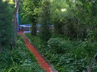 Вблизи города  комфортабельнапя 2 эт Дача со всеми условиями, бассейн, сауна, интернет, все коммуникации, фотография 2
