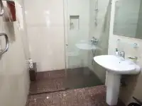 ул.Ивлева,за Мирабад-Авеню,6-комн,5-соток,300 м²,ремонт, фотография 5