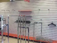 Торговое оборудование, манекены, вешалки., фотография 2