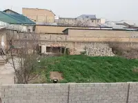 Сергелинский р-н. На против 5 массив куйлюк, махалля арка. От битонки 500 метров. Удобная локация. Фасад 34 м, ширина 36, фотография 3