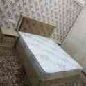 Кровати (с матрасом и тумбочками)