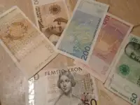 Обмен старых крон, датские, чешские, шведские, норвежские