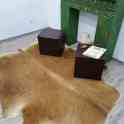 шкура ковер из коровы  кожаные пуфики, фотография 3