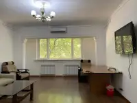 Помещение под офис,м.Ойбек,3/1/9,75 м²,2-линия,ремонт