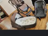 Продам детскую коляску 3 в 1