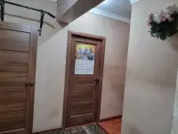 Продается своя квартира центре Ташкента метро Шахристан Юнусабаде 3/3/4 кирпичный дом, фотография 10