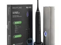 Черная зубная щетка Revyline RL 015 в стильном корпусе