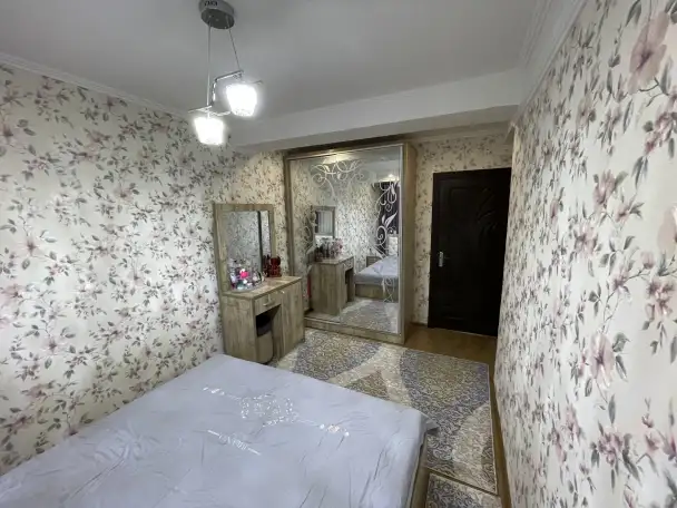 Продаётся квартира 31112 своя возле метро Новза бывшая Хамза., фотография 2