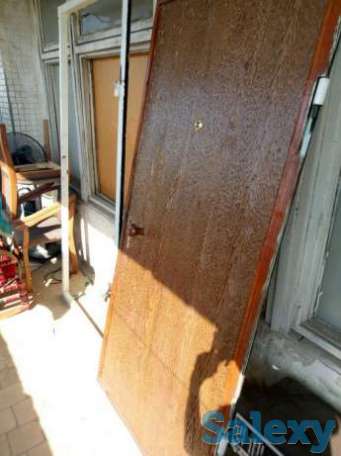 Входная железная дверь, фотография 1