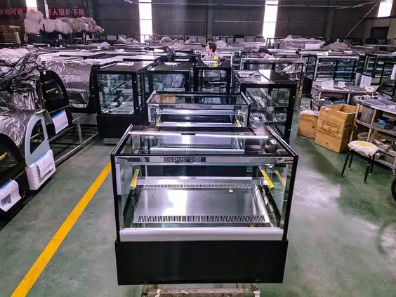 Кондитерская витрина холодильная, фотография 14