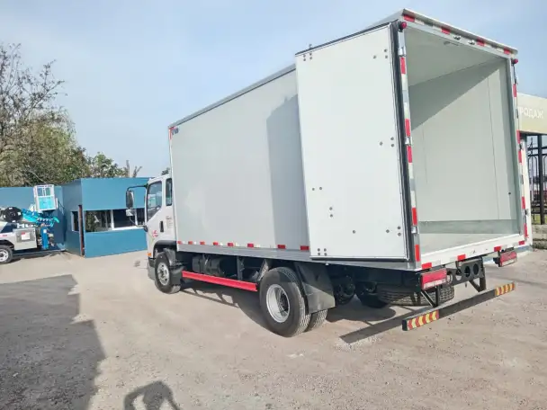 Автофургон промтоварный FAW Tiger V 21,6м3, фотография 4