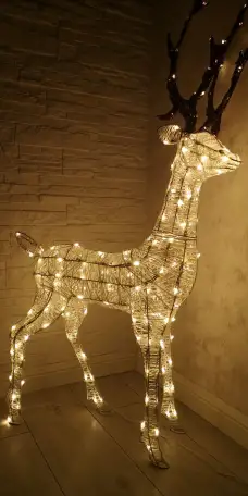 Предлагаем Вашему вниманию новогоднее световое оформление фасада зданий! И снежинки, и сосульки, и яркий дождик и большо, фотография 3