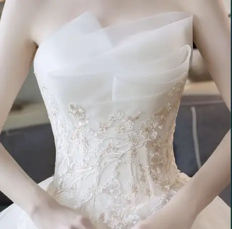 Шикарное свадебное платье, фотография 2