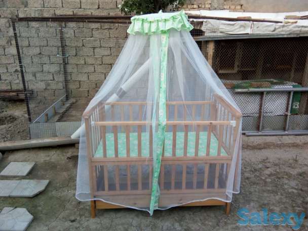 Детская кроватка, фотография 1