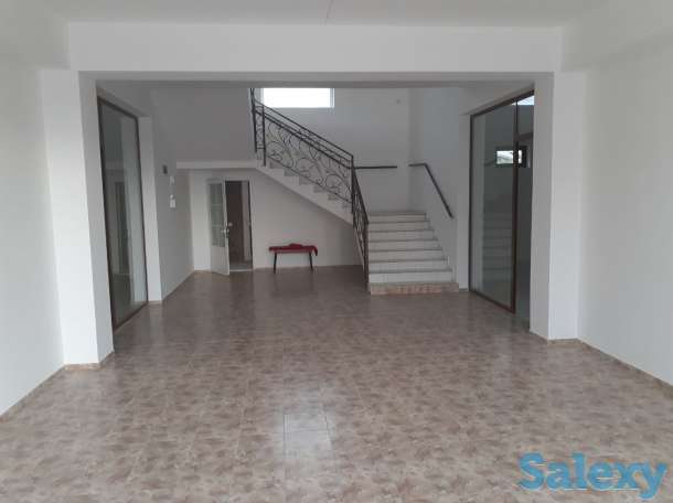 Продаётся нежелое здания в центре аккургана, на против нового рынка вдоль дороги, фотография 4