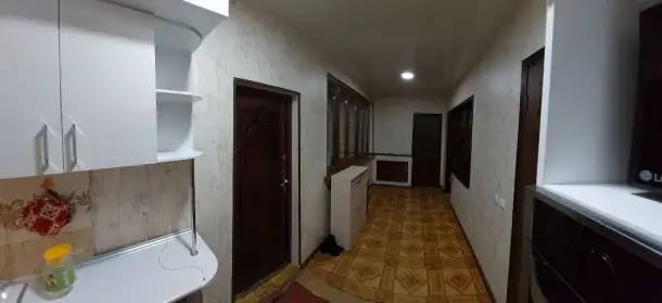 Продаю 4-х комнатную квартиру переделанную в 6-ти комнатную., фотография 9