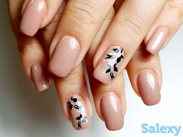 Маникюр,  наращивание, фотография 9