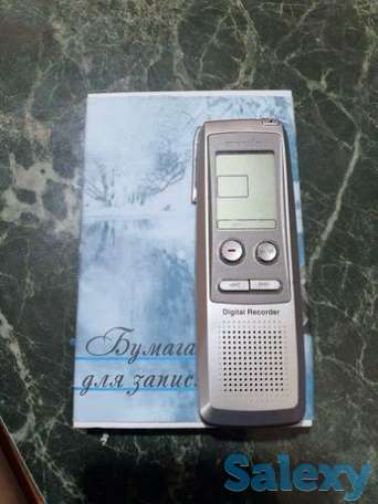 Корейский цифровой диктофон, фотография 1
