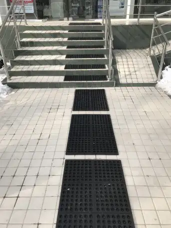 резиновые перфорированные противоскользящие коврики, фотография 17