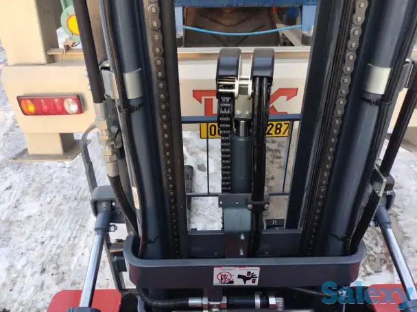 Дизельный вилочный погрузчик CPCD20 (кара 2т 4,5 метр), фотография 3