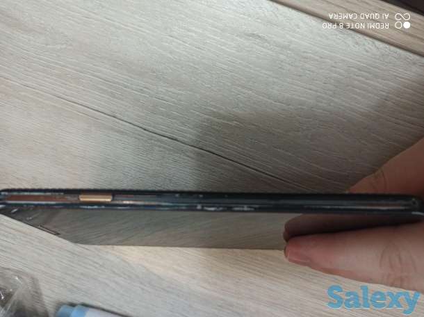 Телефон Самсунг Галакси Ноут 3,  32 гб, с кейсом для батареи и с чехлами., фотография 3