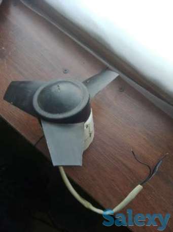Двигатель вытяжка - вентилятор 220v, фотография 1