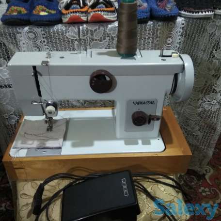 Швейная машинка электрическая, фотография 1