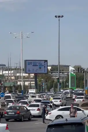 Monitorlarda reklama Реклама на мониторах мониторларда реклама, фотография 3