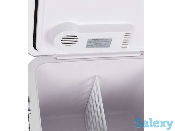 Автомобильный термоконтейнер (холодильник), фотография 2