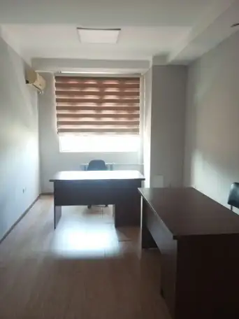 Cдается офис 18 квадратов Бизнес центре, Яшнабадский район, Риези м-в, фотография 1