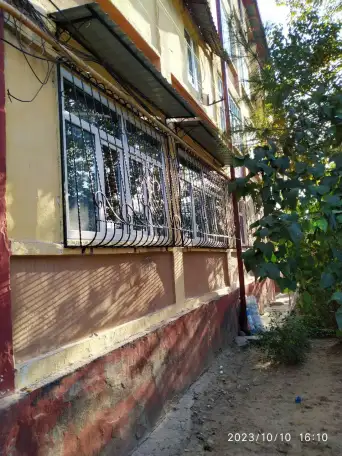 2х комнатная квартира г. Ахангаран  на 1 микрорайоне, фотография 2