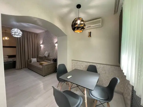 Сдаю 234 на Ц-1 квартира аккуратная в центре, фотография 2