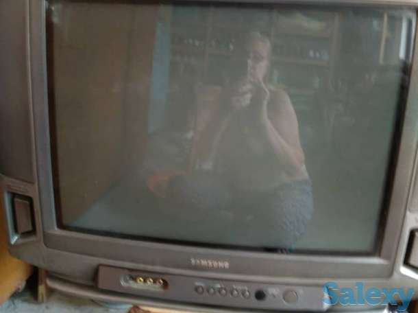 Телевизор Samsung, фотография 1