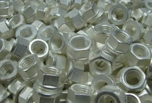 Серебрение Издел.: винт; гайка; гильза кабельная; закладные детали..., фотография 1