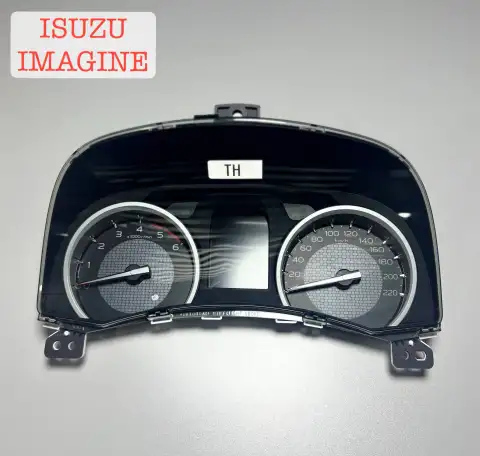 Панель приборов ISUZU D-MAX оригинал Япония, фотография 1