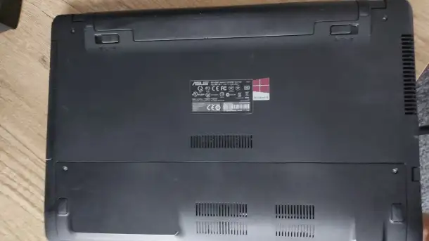 Noutbook ASUS X550C, фотография 3