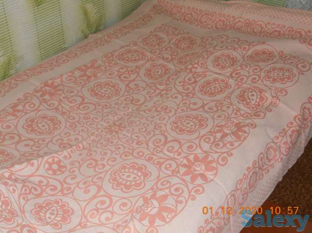 Продажа покрывал, фотография 1